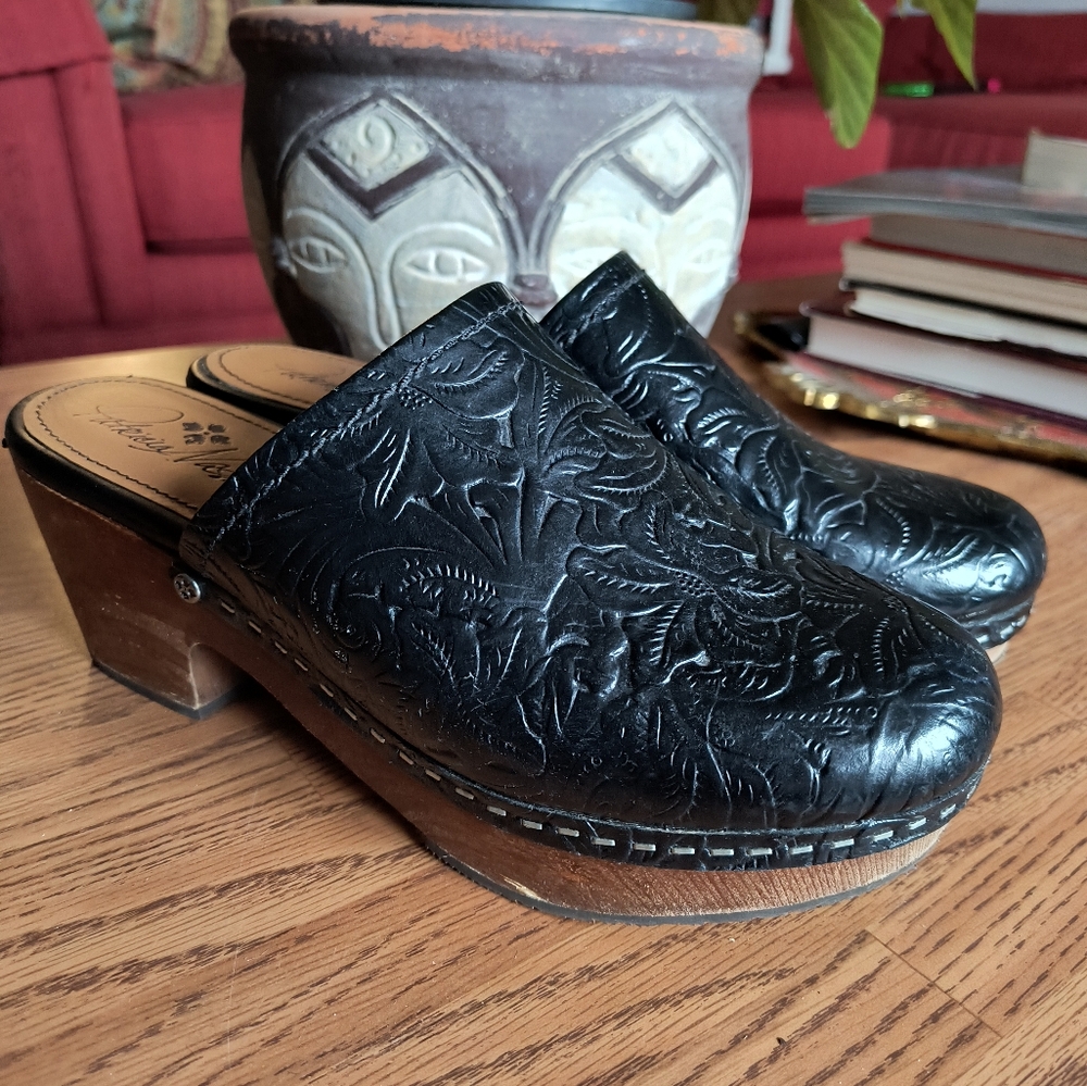 Patricia Nash Black Embossed Leather Clogs